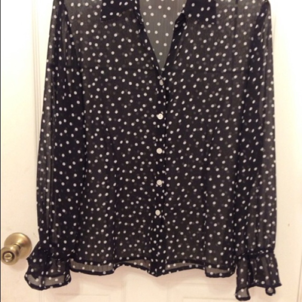 Beautiful black shear top